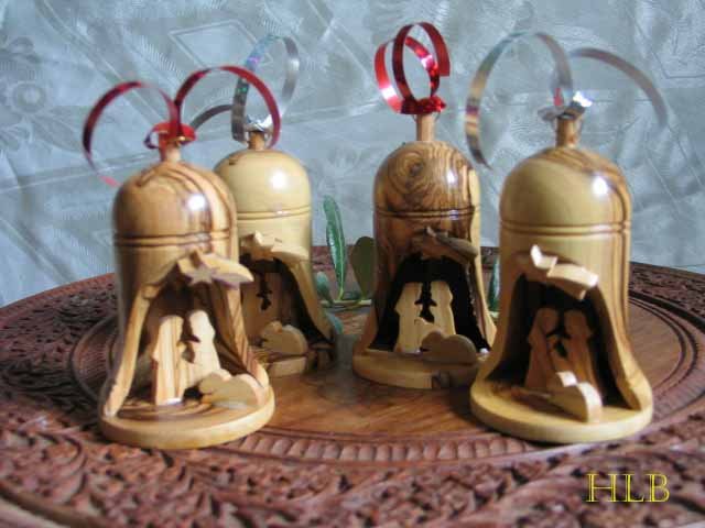 4 Olive Wood Bells With Nativity Scene - Large Size