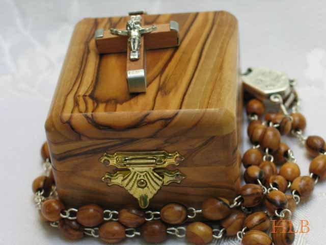 Olive Wood Box & Pewter Rosary From The Holy Land