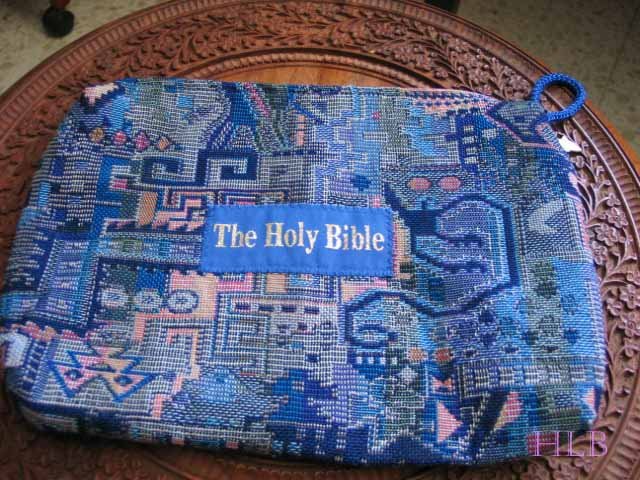 Holy Bible Woven Carrying Bag - D7