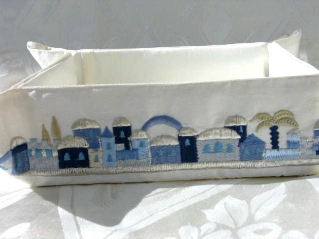 Matzah Tray With Oriental Jerusalem Design MB-5