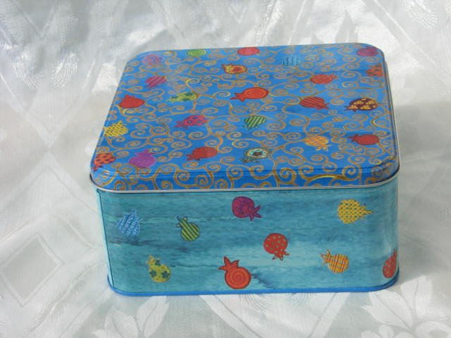 Passover Emanuel Matzah Matzoh Decorative Tin Box BX1