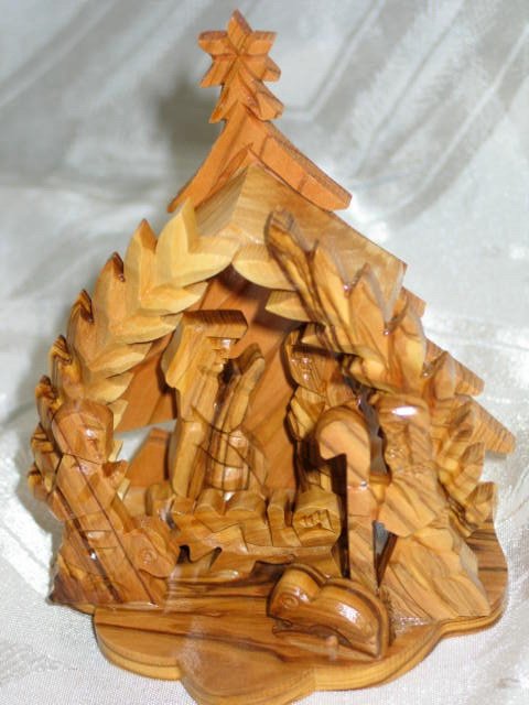 Medium Olive Wood Nativity Scene from Bethlehem II