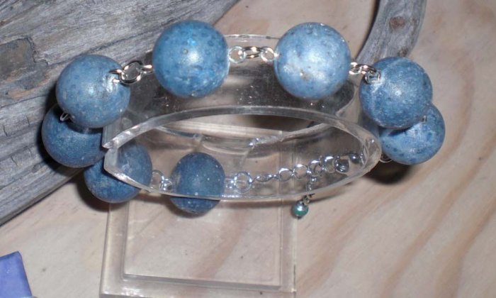GORGEOUS GENUINE BLUE CORAL GEM BRACELET