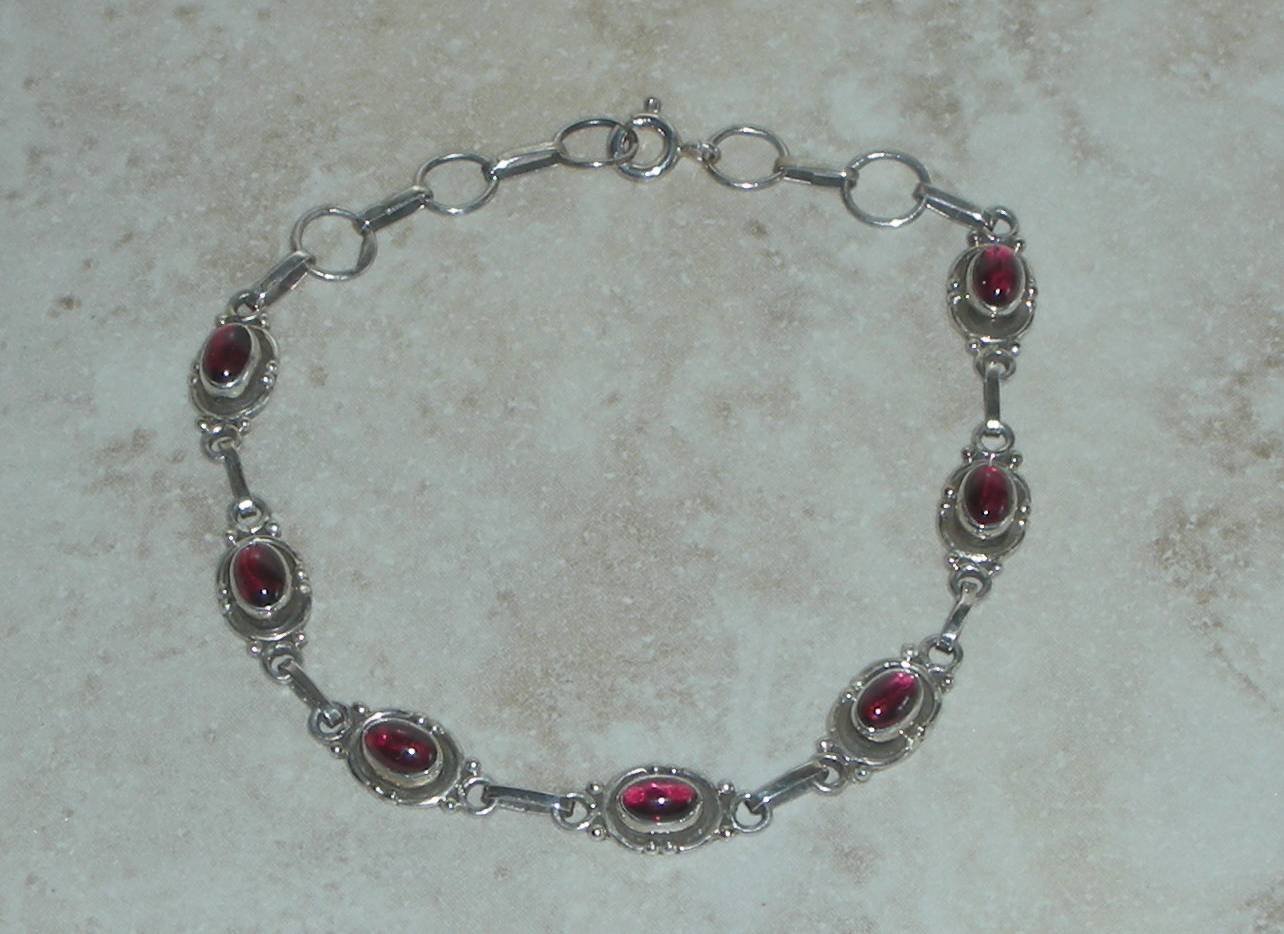 STERLING SILVER GENUINE GARNET GEMSTONES BRACELET