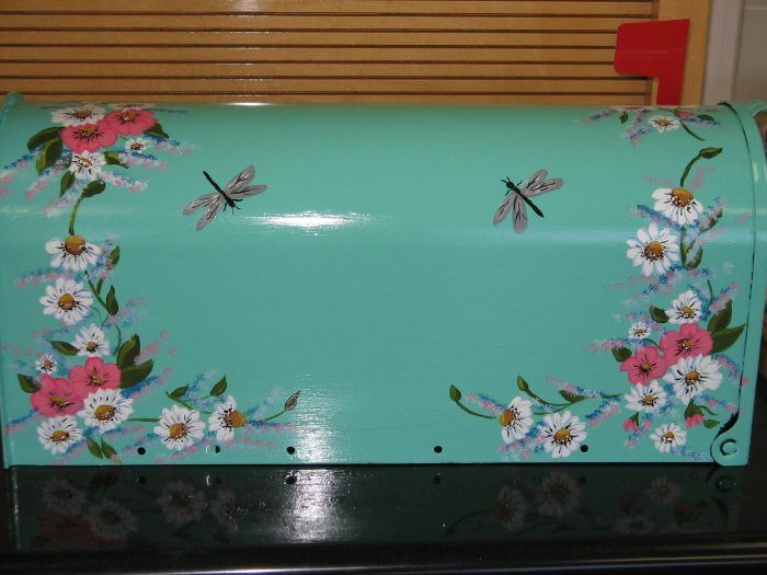 Handpainted Mailbox Hand Painted Mailboxes Daisy Floral Design