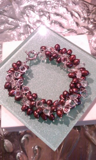 Freshwater cultured pearl and crystal bracelet