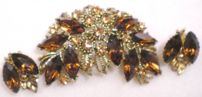 VINTAGE AMBER RHINESTONE BROOCH & CLIP EARRINGS