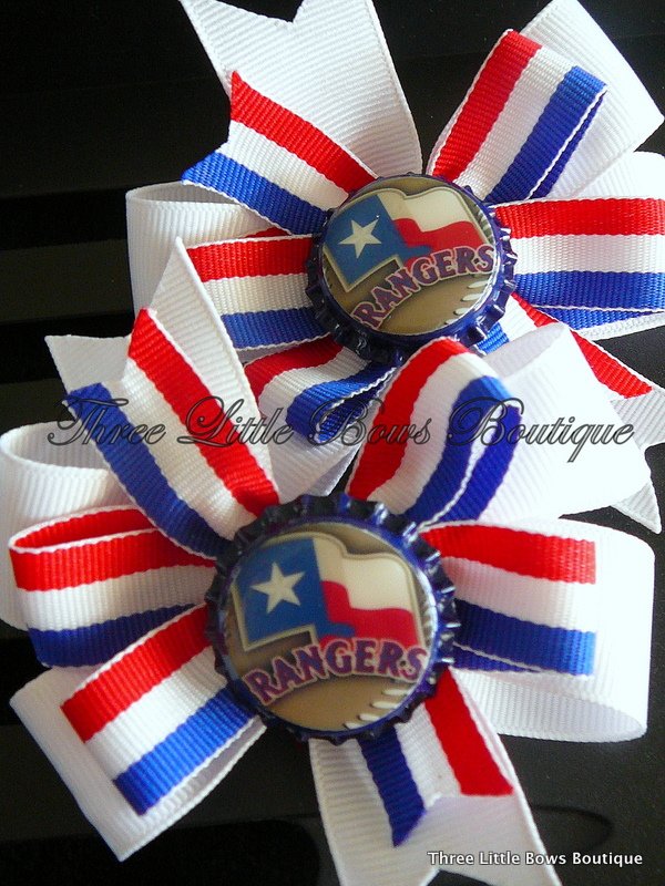 Texas Rangers matching pinwheel bows with Rangers bottle top