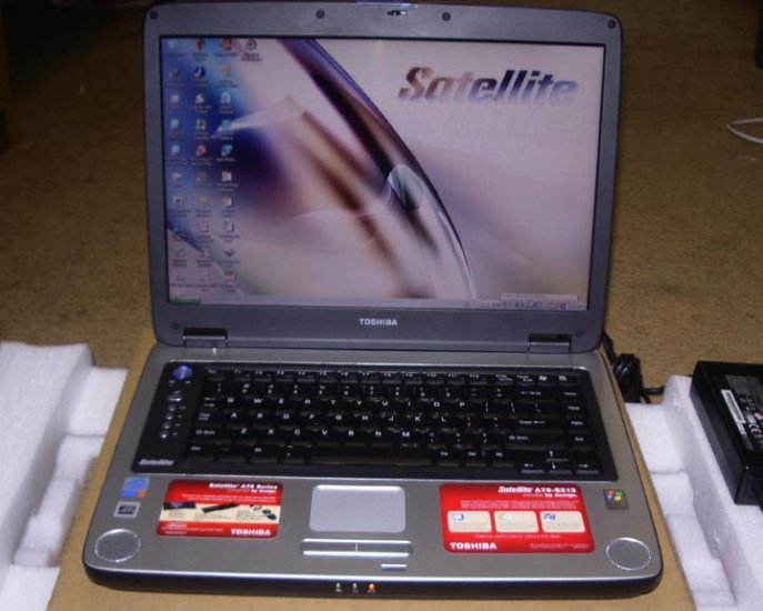 Toshiba Satellite A-75-S213