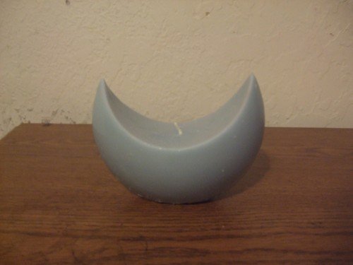 Moon candle