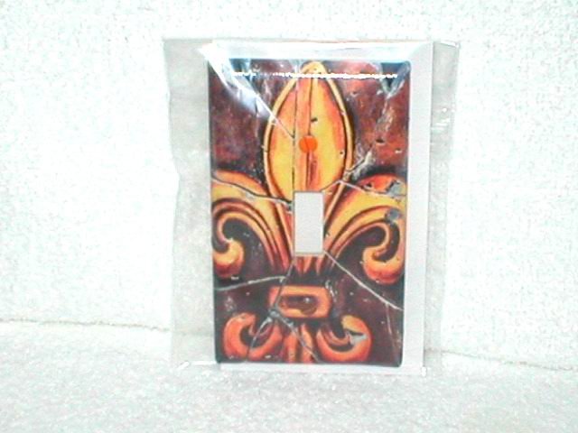UNIQUE FLEUR DE LIS DESIGN LIGHT SWITCHPLATE COVER(crk)