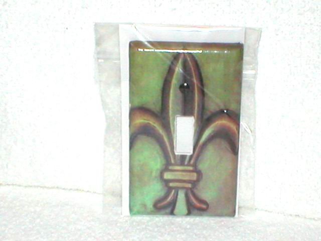 FLEUR DE LIS~DECORATIVE LIGHT SWITCHPLATE~PATINA BROWN TONE