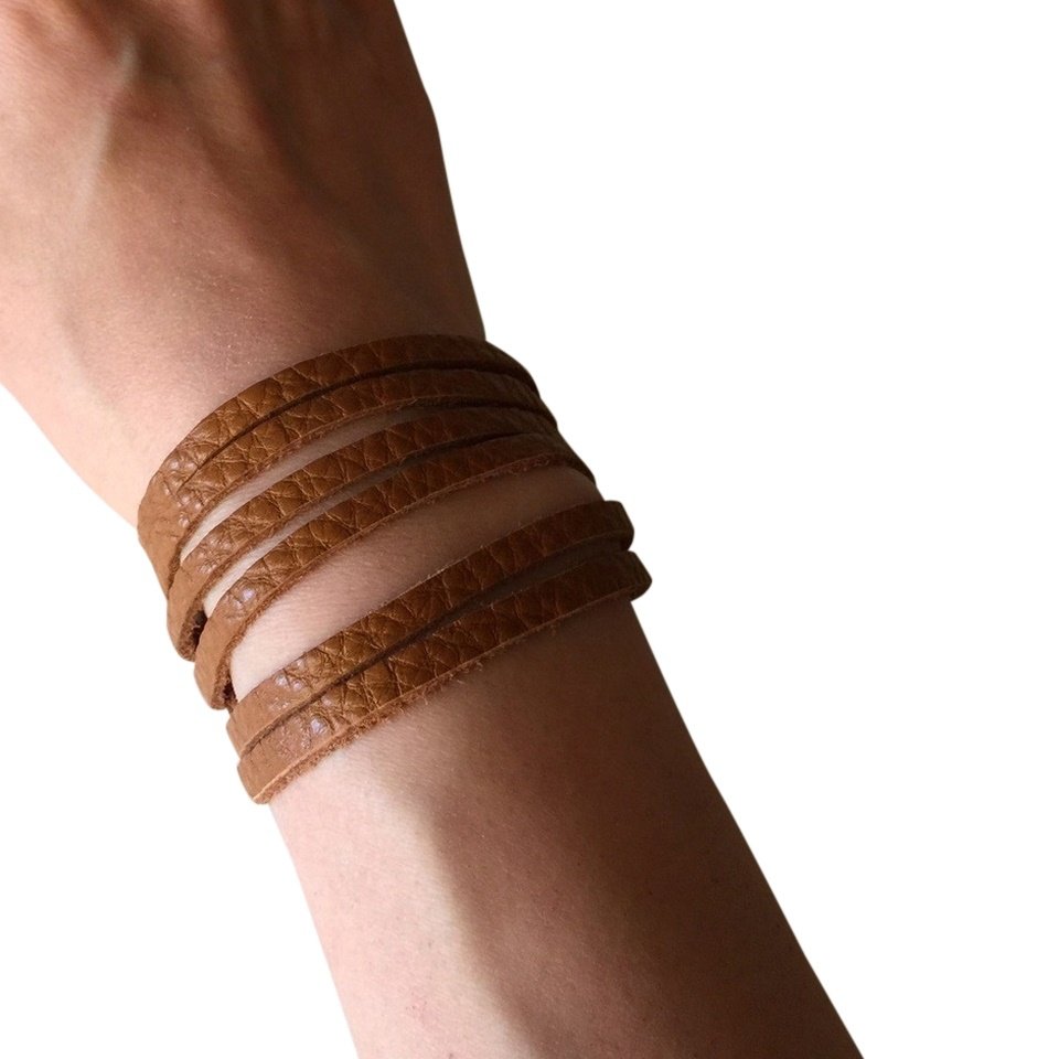 Slim Leather Strips Cuff - Pebbled Camel