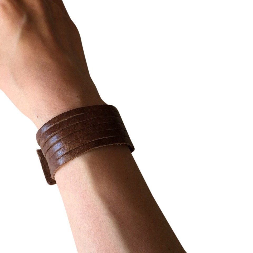 Slim Leather Strips Cuff - Distressed Brown