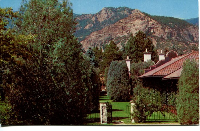 El Pomar South View Sunken Garden Colorado Post Card