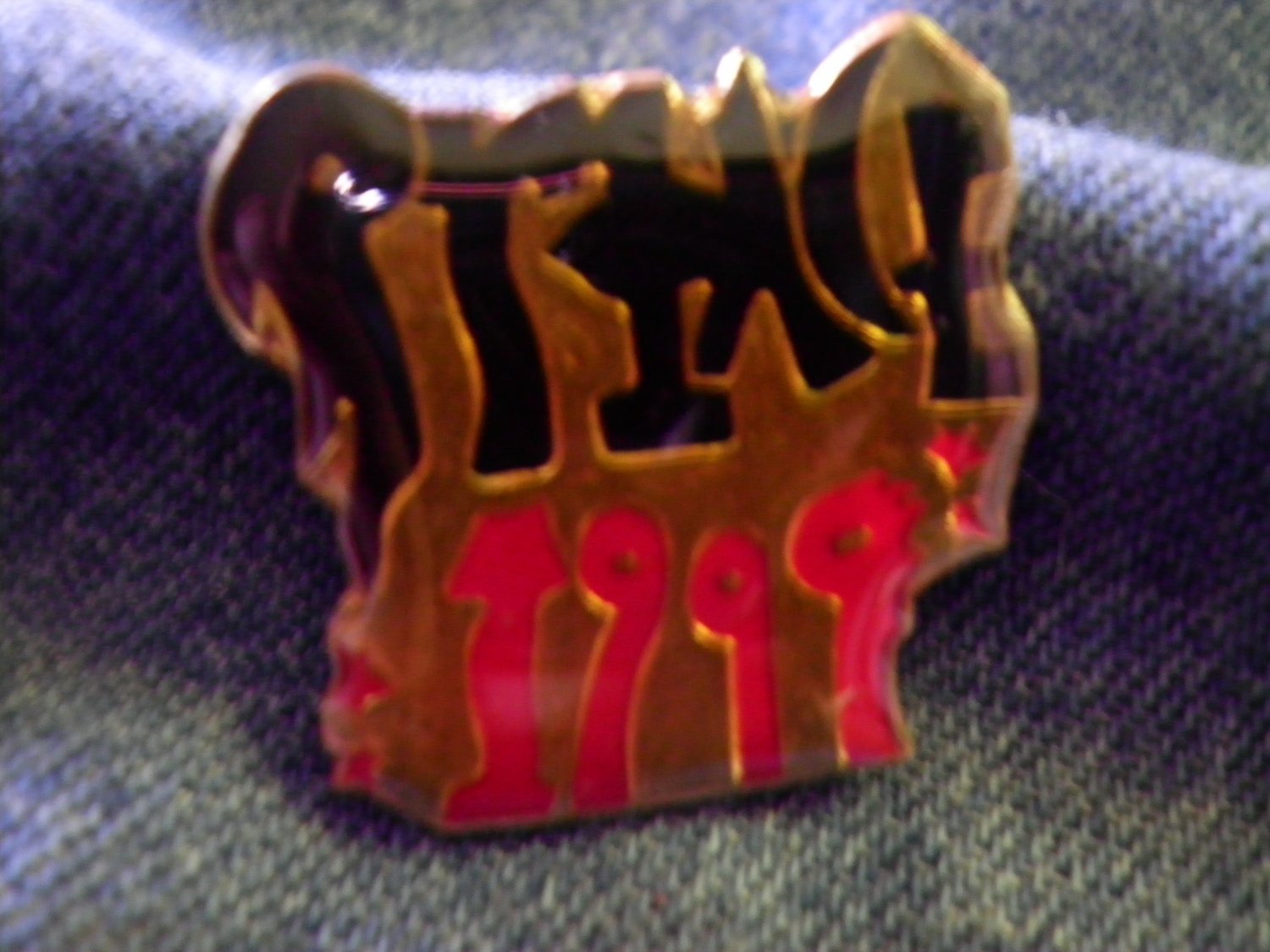 PRINCE TACK PIN 1999 gold logo button VINTAGE