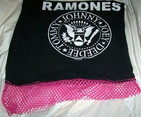 Ramones mini