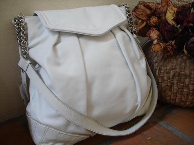 NWT MARC JACOBS COLLECTION ANDREA CHAIN SHOULDER BAG IN EGGSHELL