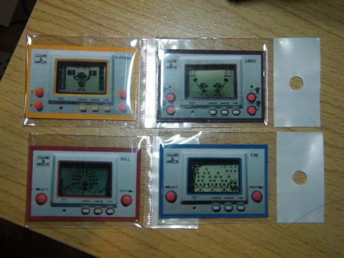 4 Magnet Nintendo Game Watch Silver Collection