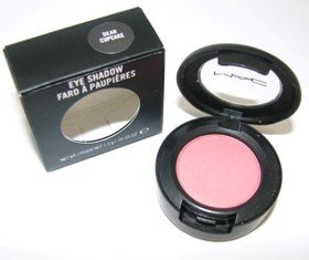 MAC Eyeshadow in Dear Cupcake