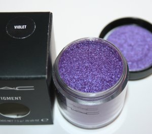 MAC Pigment in Violet