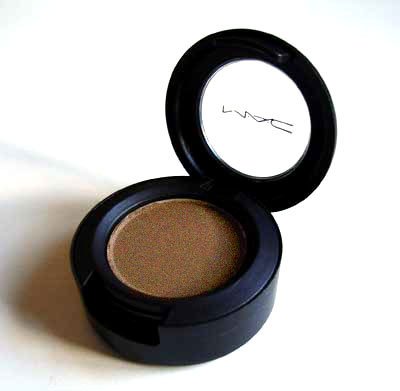 MAC Eyeshadow in Woodwinked