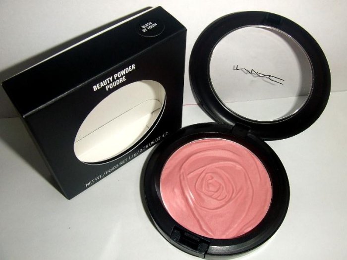 MAC Beauty Powder in Blush of Youth