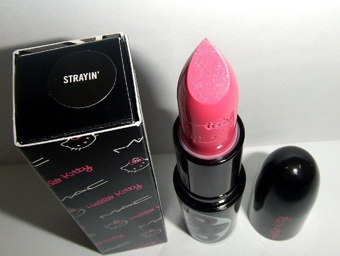 MAC Lipstick in Strayin'
