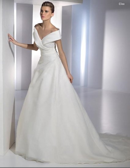 New Style Custom-made Wedding Dress Bridal Wear Gown DS004