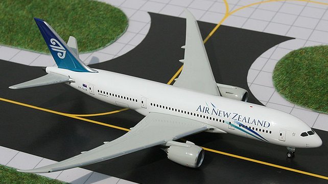 GeminiJets 1:400 Air New Zealand Boeing 787 ANZ00002