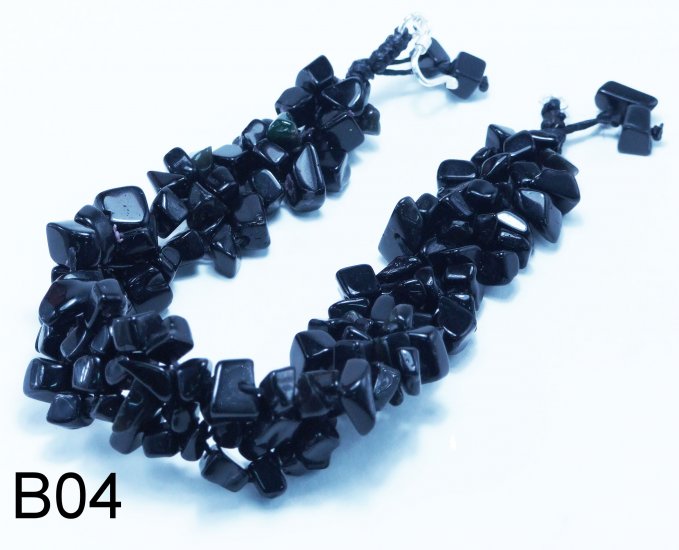 B04