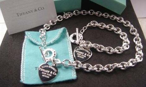 Bracelet and necklace