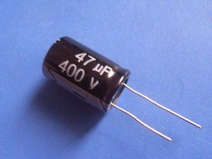 47UF 400V Electrolytic Capacitor (Item# C0126)