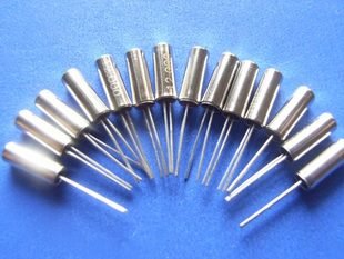 38KHz Crystal oscillator, Cylinder 3x8mm, 10 pcs. (Item# X0023)