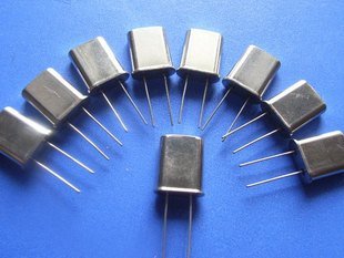 1.8432MHz Crystal oscillator, 4 pcs. (Item# X0025)