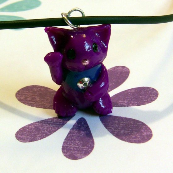 Violet Purple Maneki Neko Lucky Cat Necklace
