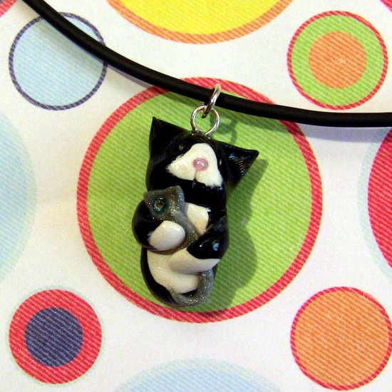 Kitty Hugging Mouse Animini Necklace-- Tuxedo