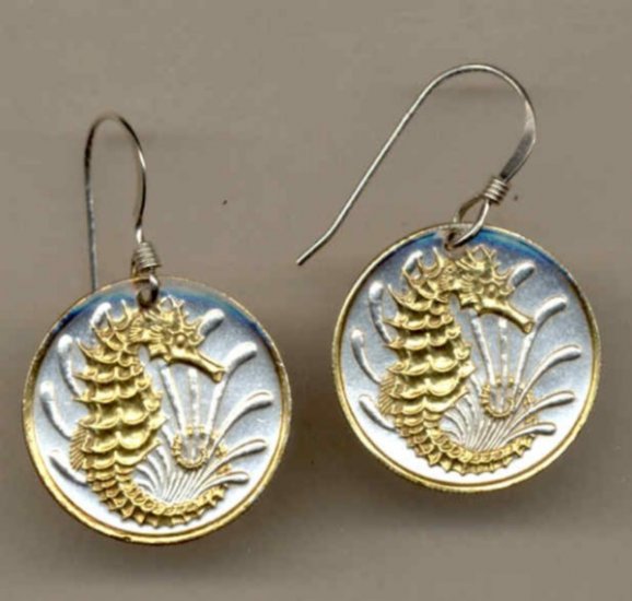 Singapore 10 cent Sea Horse (dime size)