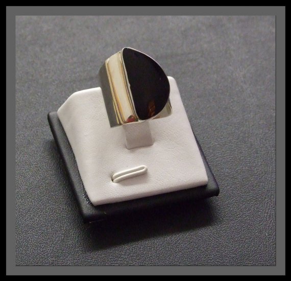 Adjustable Silver Ring with polished Balck stone