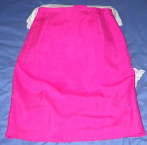 Dana Buchman Classic Silk Straight Skirt Lined With Back Kick Pleat - Size 12