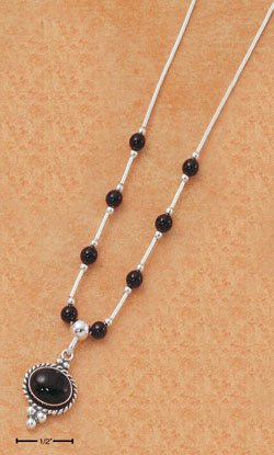 STERLING SILVER 16" ONYX CABACHON W/ EIGHT ( nk244 )
