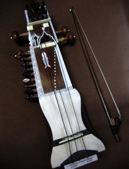 (FREE SHIPPING TO UK) Sarangi: Tun Wood Pro-Grade