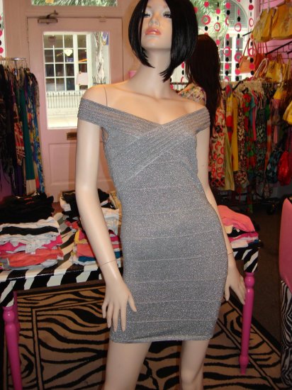 SO SEXY SILVER SHIMMERY BANDAGE DRESS SIZE MED 6 - 8