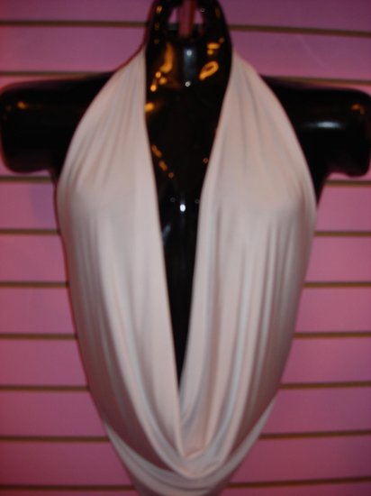 HOT WHITE CLEAVAGE TOP SIZE MED 6 - 8