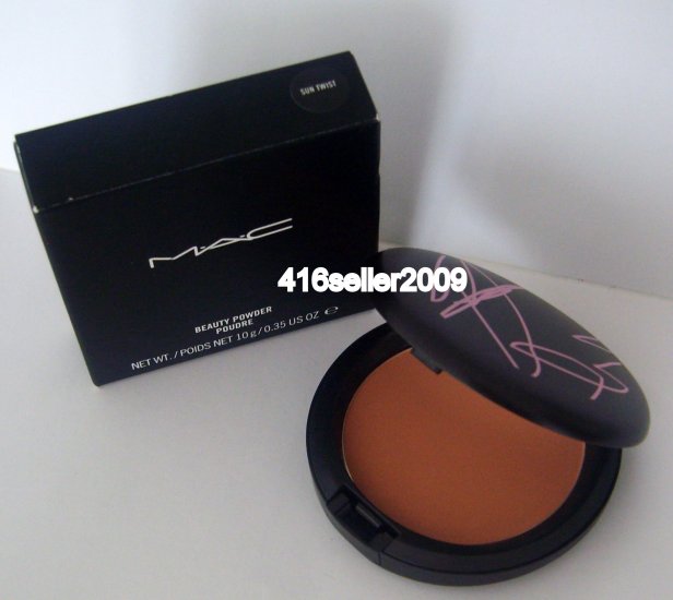 MAC Beauty Powder- SUNTWIST