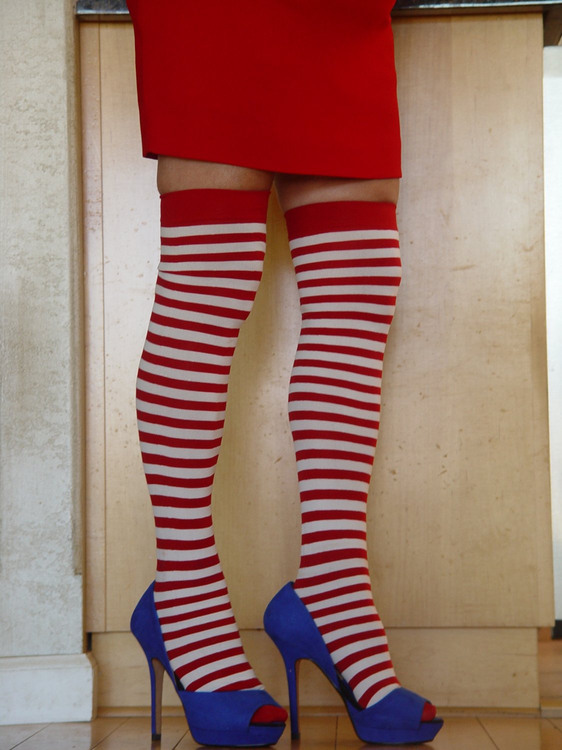 Opaque Stripe Thigh Hi (Leg Avenue) Color Red/White, Size: OS