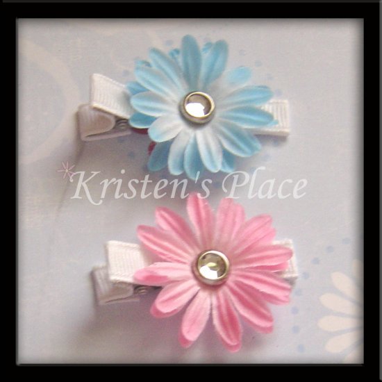 2 Sm Flower Clips - Pink and Blue