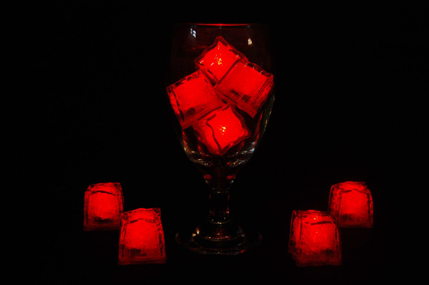 Set of 8 Litecubes Brand Jewel Color Tinted Ruby Red Light up LED Ice Cubes