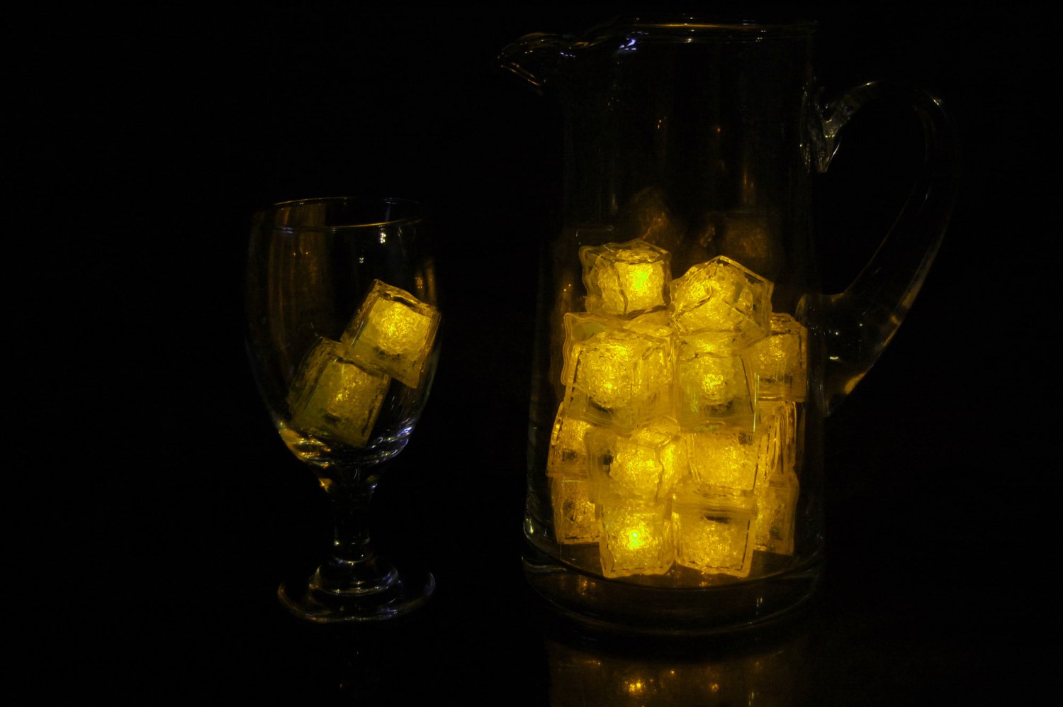 Set of 24 Litecubes Brand Jewel Color Tinted Topaz Yellow Light up LED Ice Cubes