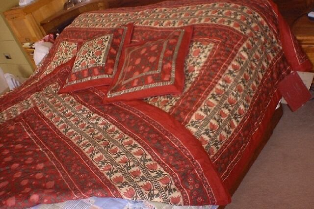 New Handmade Quilt Comforter Blanket Coverlet - Twin Size